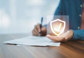 Erfahrung schafft Vertrauen beim Maklervertrag